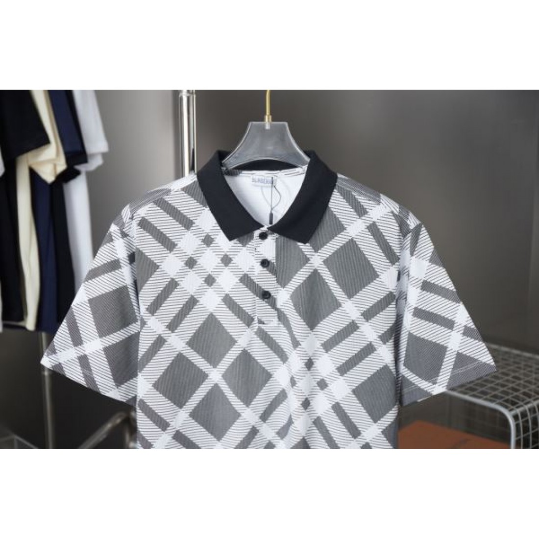 エレガントな BURBERRY バーバリー コピー Tシャツ 人気アイテム