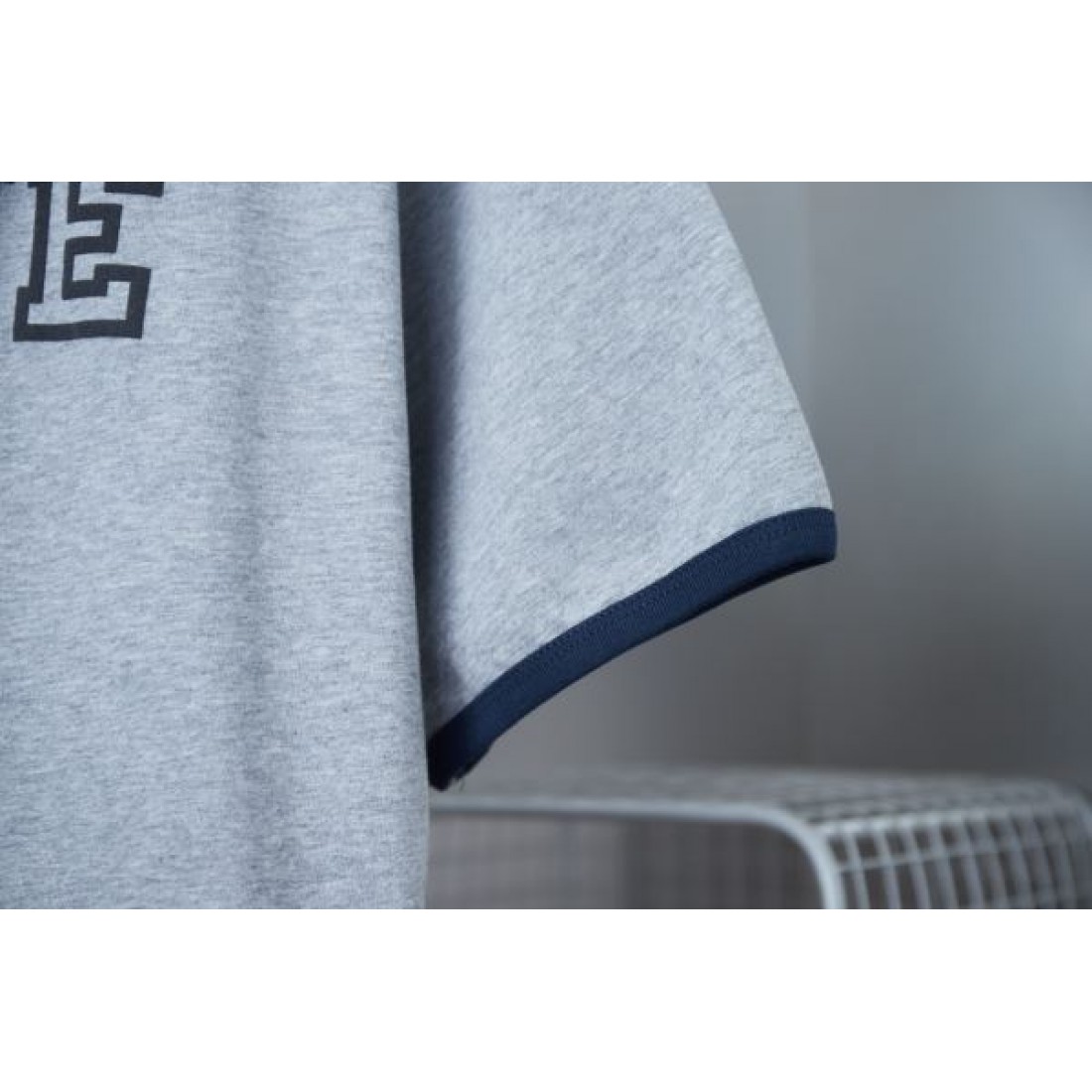 上品で快適な着心地の CELINE セリーヌ コピー Tシャツ トレンド感