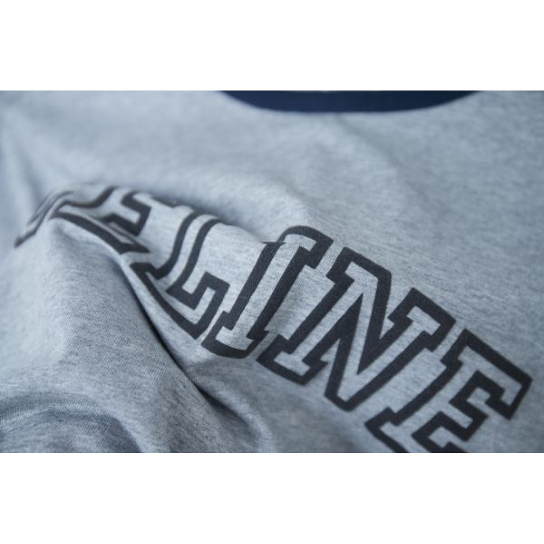 上品で快適な着心地の CELINE セリーヌ コピー Tシャツ トレンド感