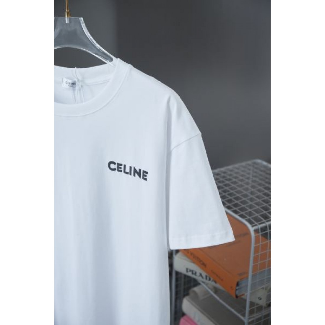 CELINE セリーヌ コピー Tシャツ 着回し自在な優美なシルエットと高品質