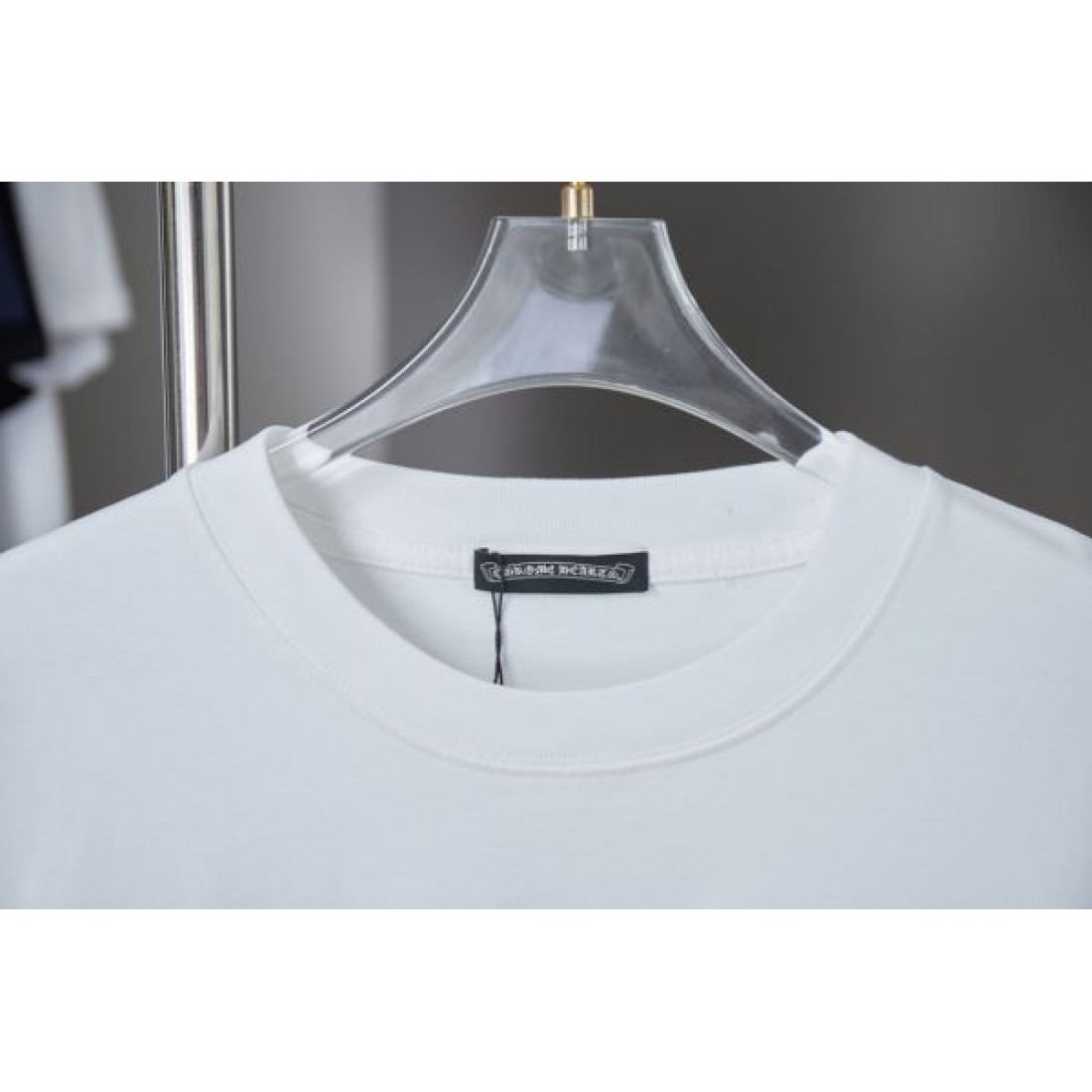  個性的で迫力ある CHROME HEARTS クロムハーツ コピー Tシャツ 存在感抜群