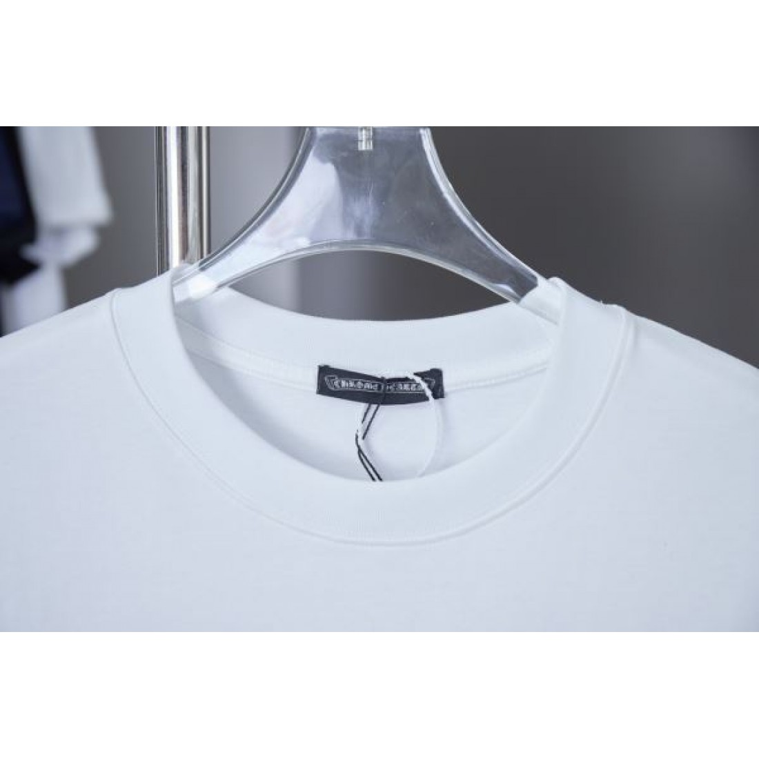 個性的で CHROME HEARTS クロムハーツ コピー Tシャツ 限定感あふれる 