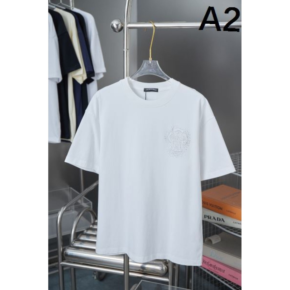 人気の 柔らかく快適な CHROME HEARTS クロムハーツ コピー Tシャツ