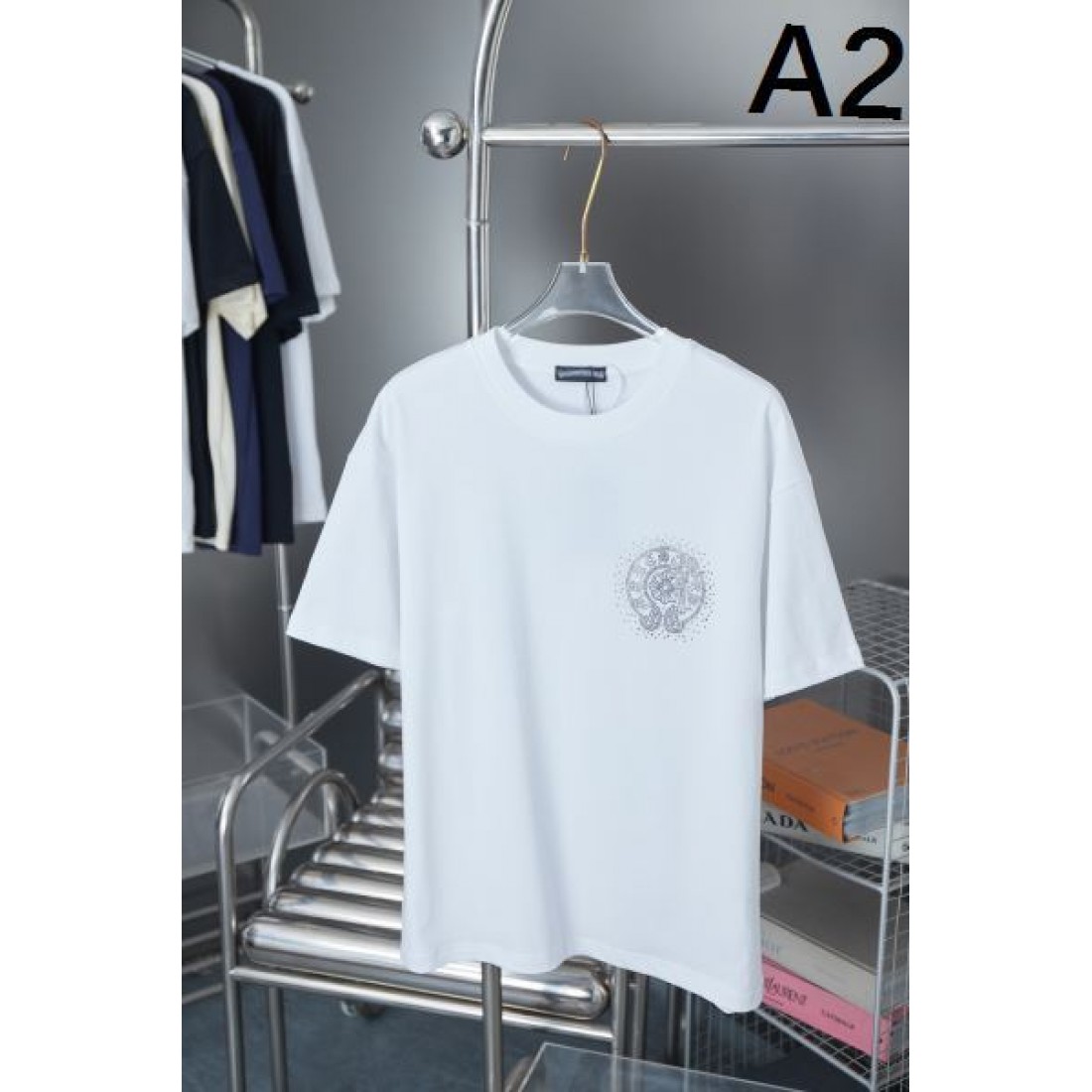 圧倒的人気の スタイリッシュな CHROME HEARTS クロムハーツ コピー Tシャツ