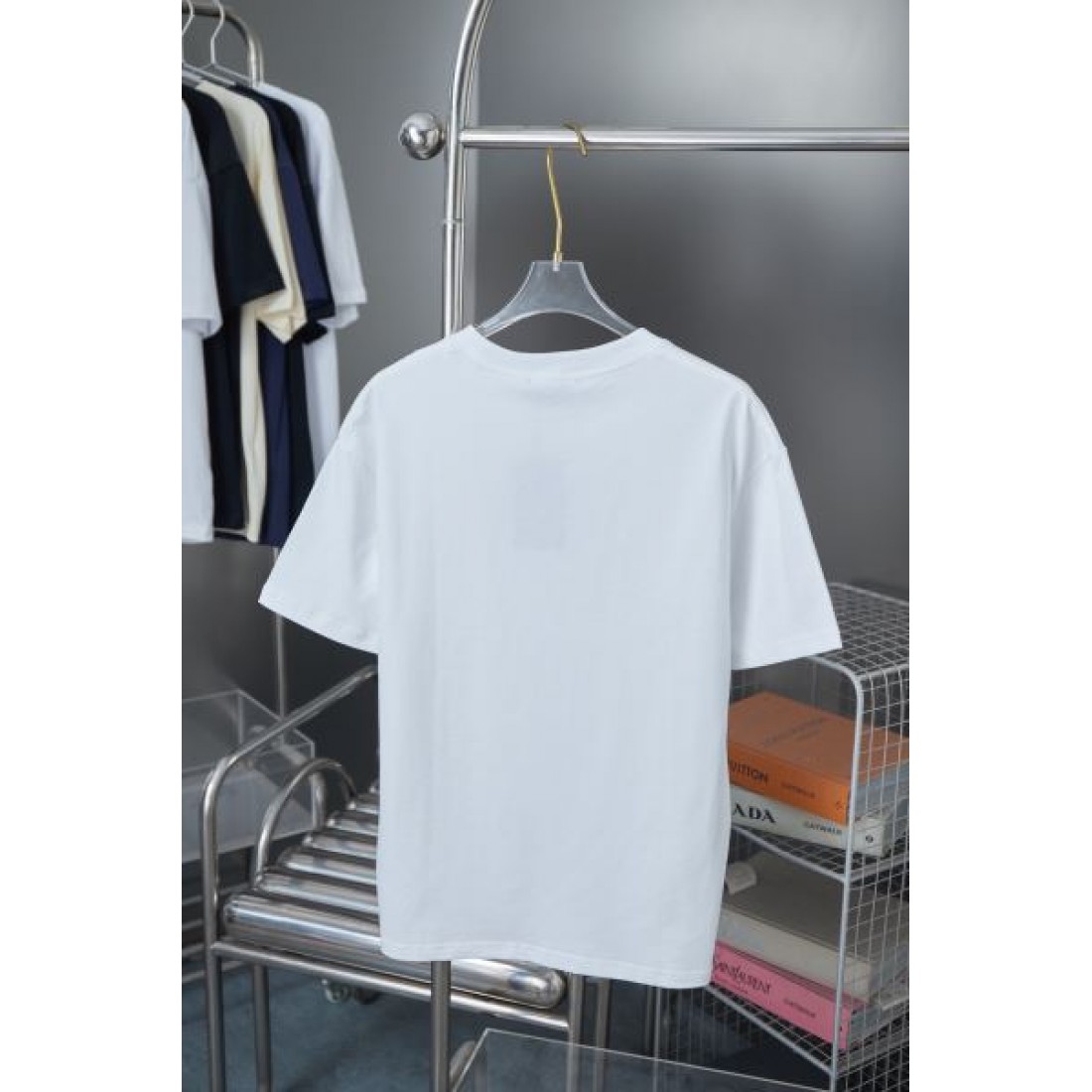  GUCCI グッチ スーパーコピー Tシャツ 人気の 高品質でスタイリッシュな 