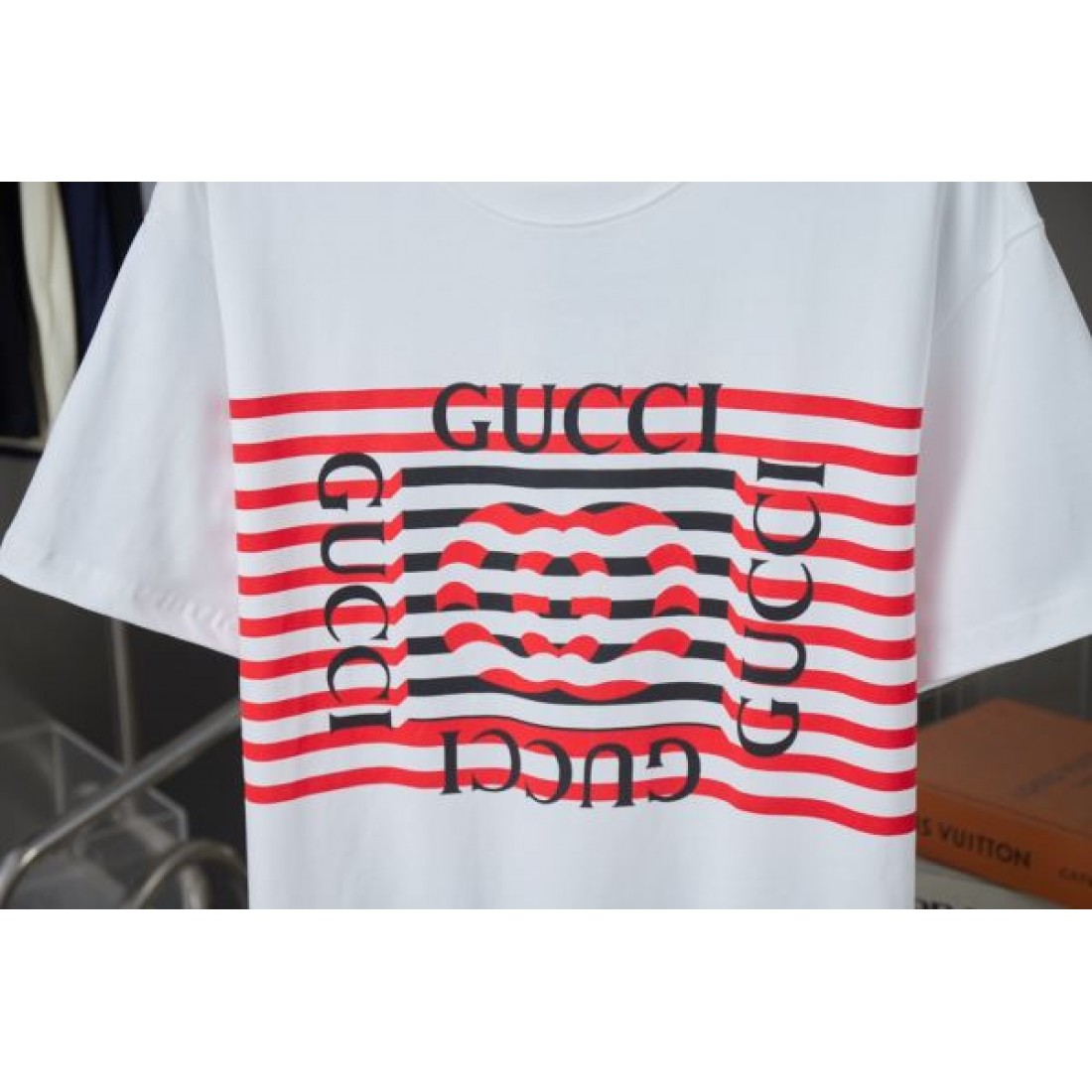  GUCCI グッチ スーパーコピー Tシャツ 人気の 高品質でスタイリッシュな 