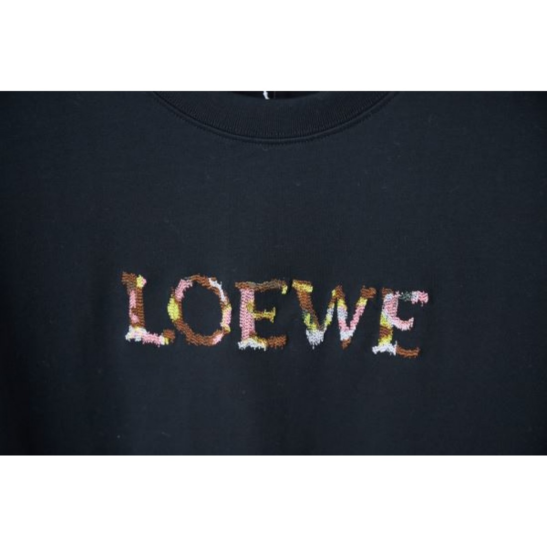  上品で魅力的な LOEWE ロエベ スーパーコピー Tシャツ シンプル 
