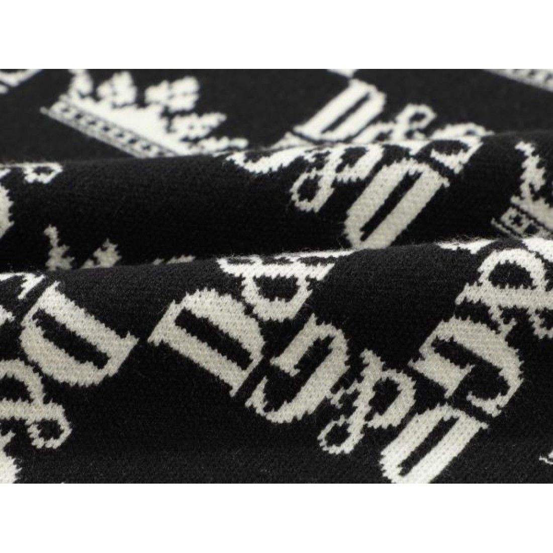 スタイリッシュな DOLCE＆GABBANA ドルチェ＆ガッバーナ コピー セーター 存在感