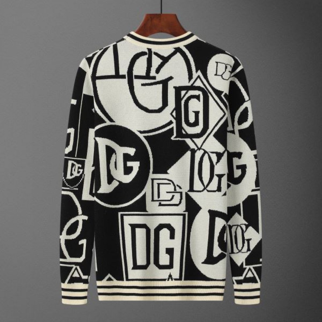 DOLCE＆GABBANA コピー セーター ドルチェ＆ガッバーナ 魅力的で上質なスタイル