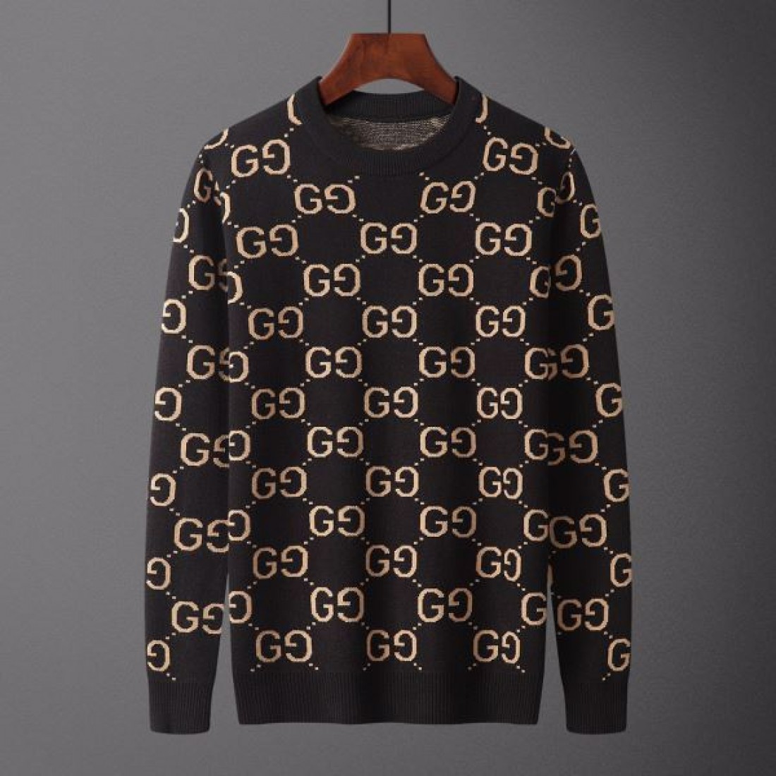 流行を先取りした GUCCI グッチ スーパーコピー セーター 魅惑のシルエット