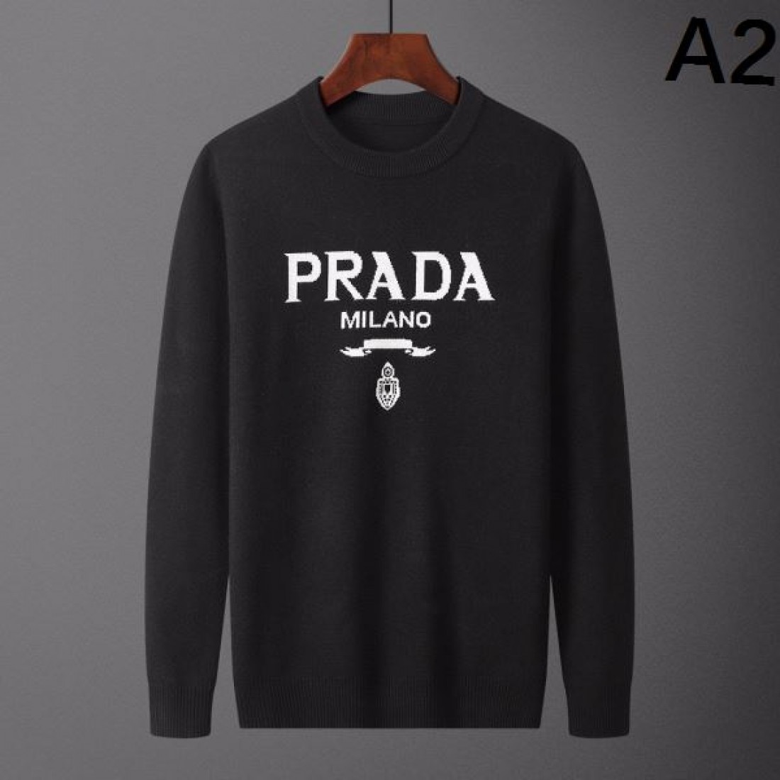 都会的でスタイリッシュな PRADA プラダ コピー セーター クラシック