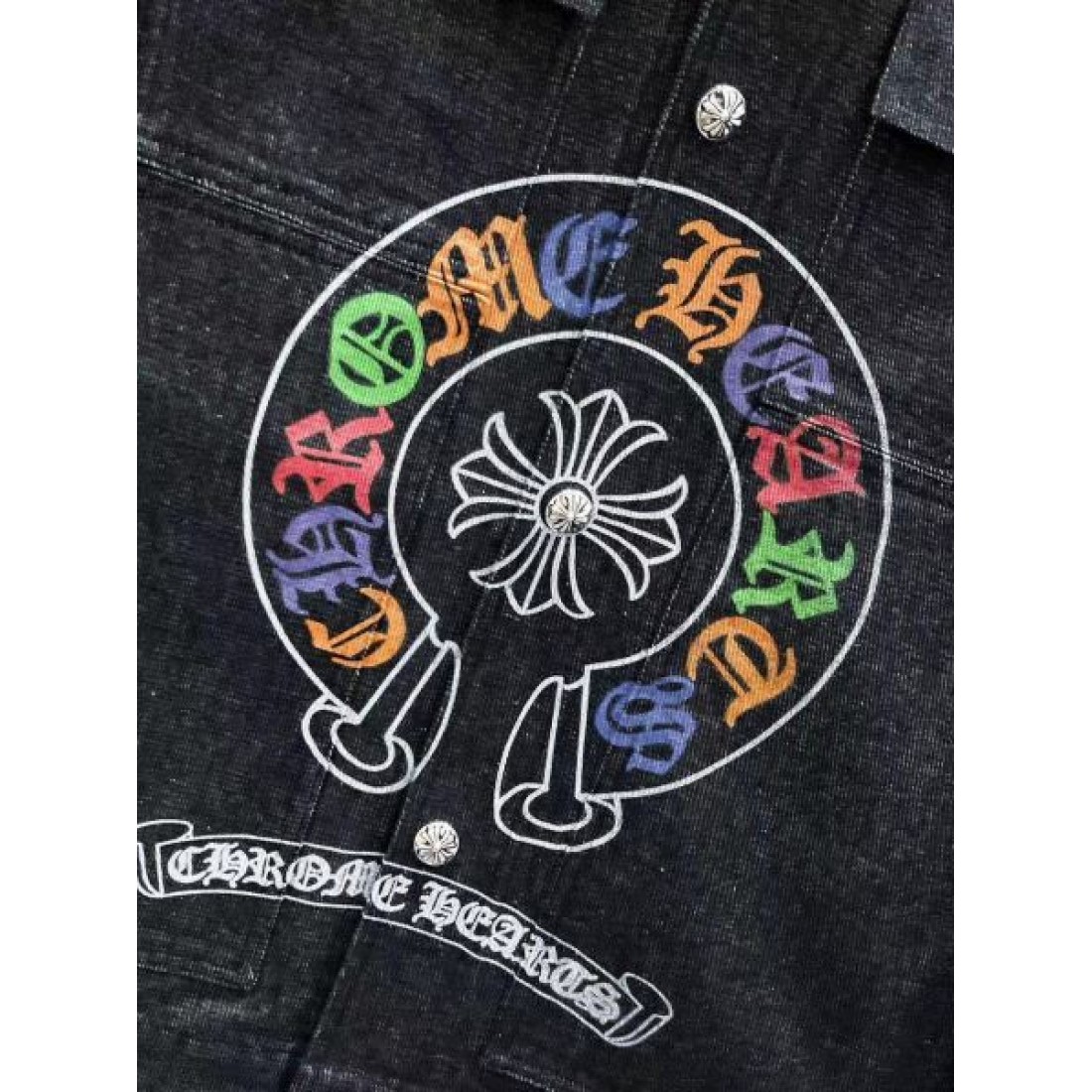 ラグジュアリーな魅力を纏う CHROME HEARTS クロムハーツ コピー コート 