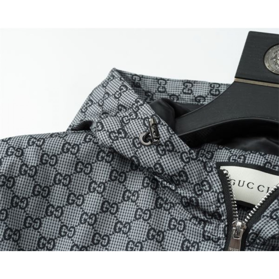 エレガントで雰囲気の GUCCI グッチ スーパーコピー コート ラグジュアリー