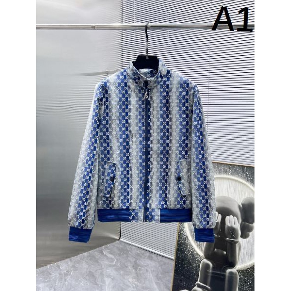 華やかでラグジュアリーな スーパーコピー コート GUCCI グッチ ゴージャス