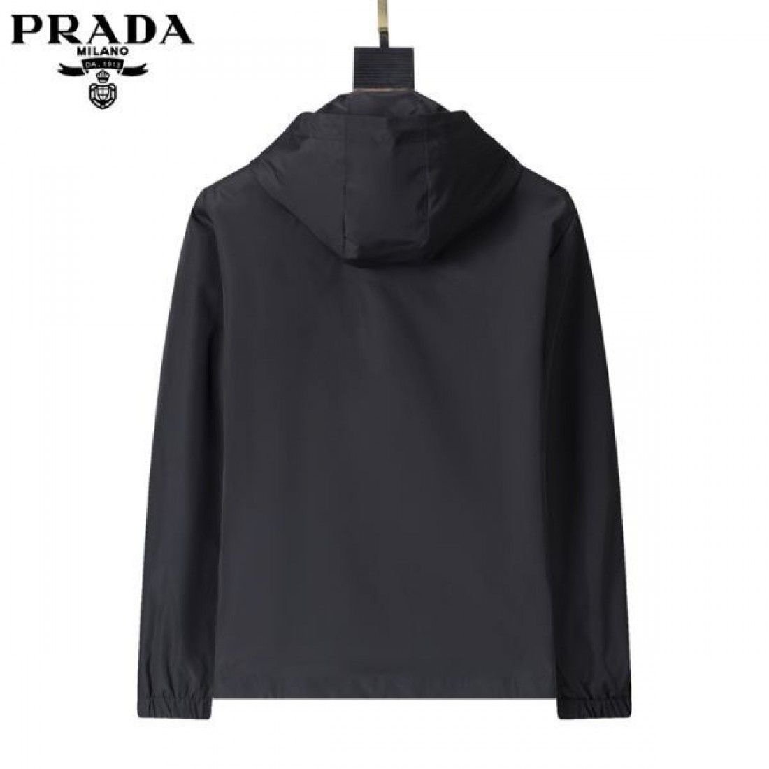  高級感ただよう PRADA プラダ コピー コート 洗練された雰囲気