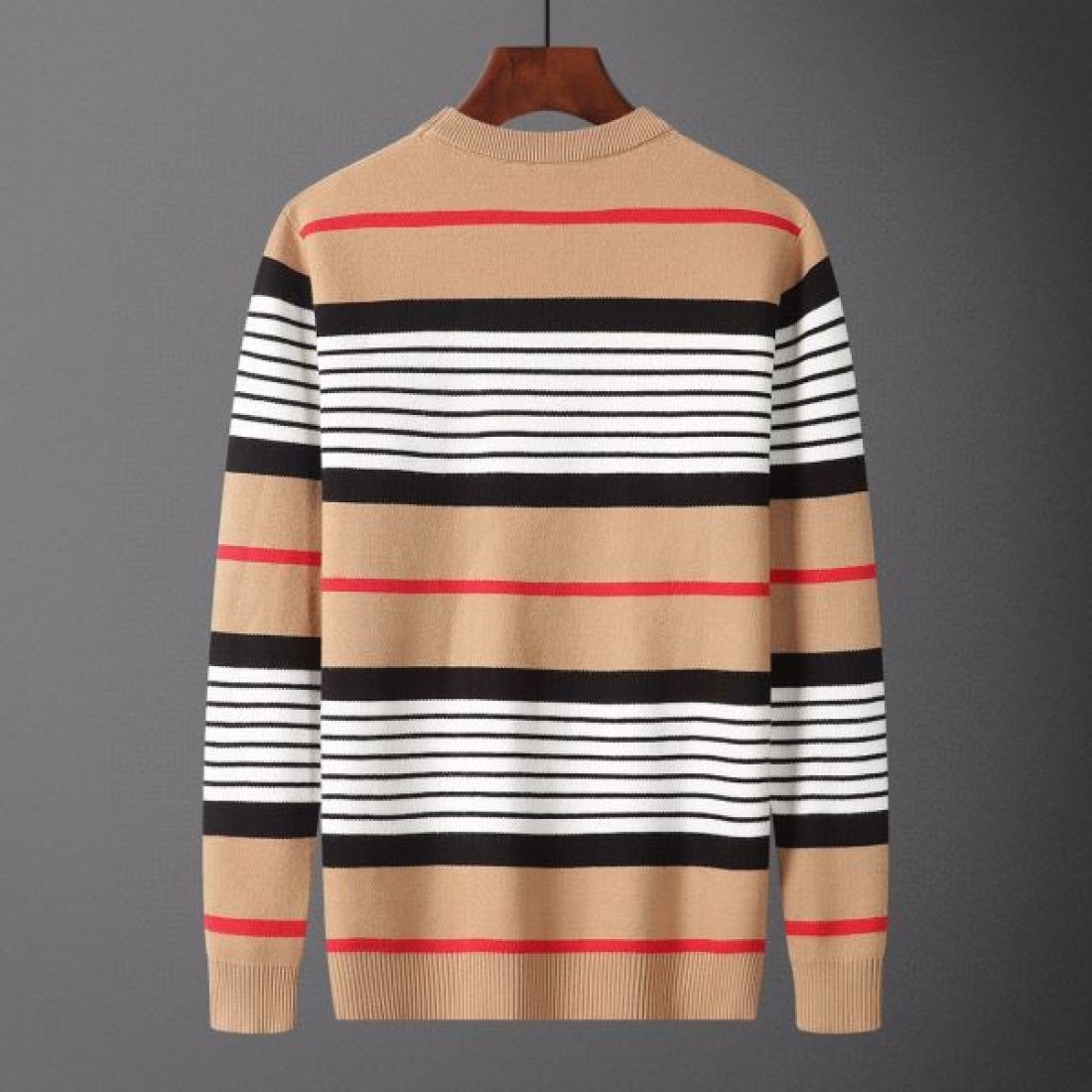 暖かみある上品な BURBERRY バーバリー スーパーコピー セーター クラシカル