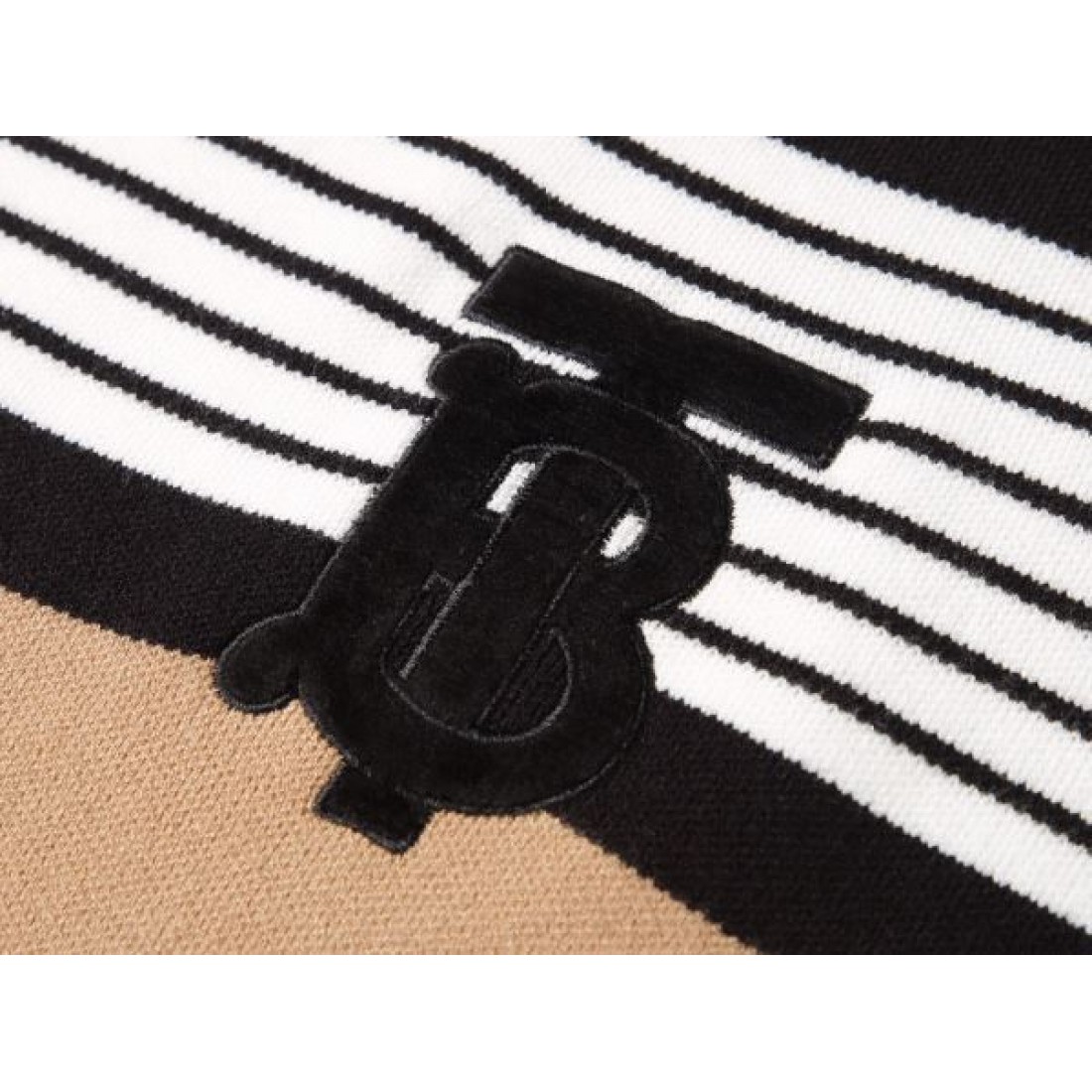 暖かみある上品な BURBERRY バーバリー スーパーコピー セーター クラシカル