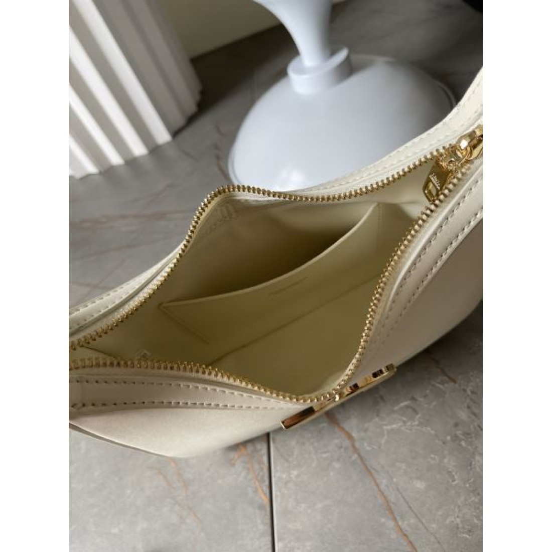 DOLCE＆GABBANA コピー トートバッグ ドルチェ＆ガッバーナ 華やかで魅力的な人気モデル