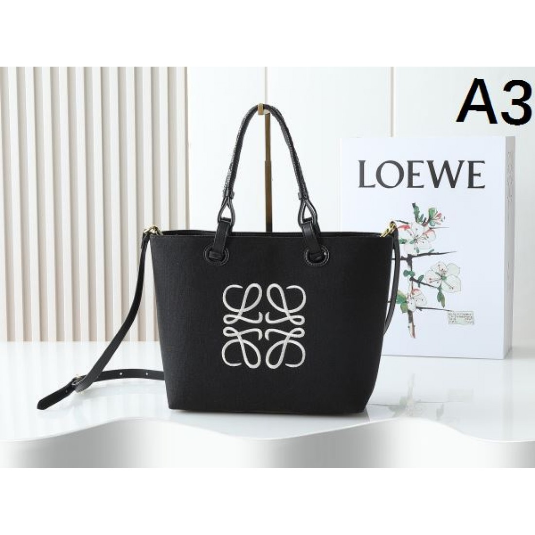 LOEWE ロエベ コピー トートバッグ エレガントな雰囲気で人気急上昇