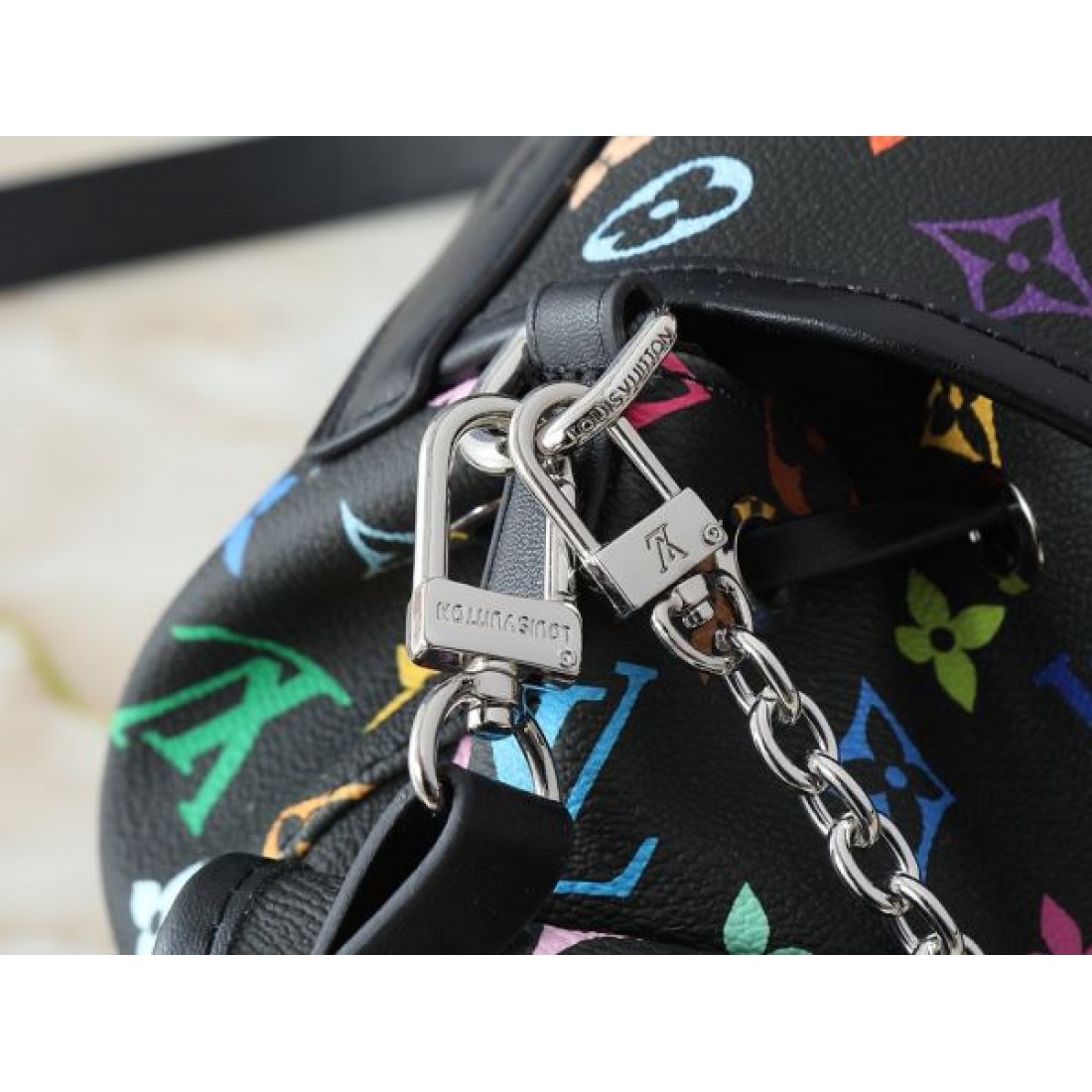 華やかさ漂う ルイヴィトン コピー トートバッグ LOUIS VUITTON 人気