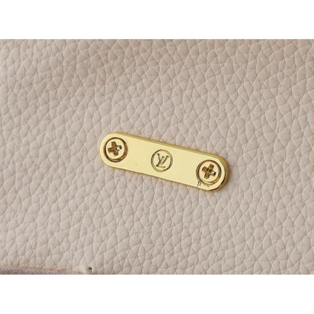  ラグジュアリーで魅力的な LOUIS VUITTON ルイヴィトン コピー トートバッグ