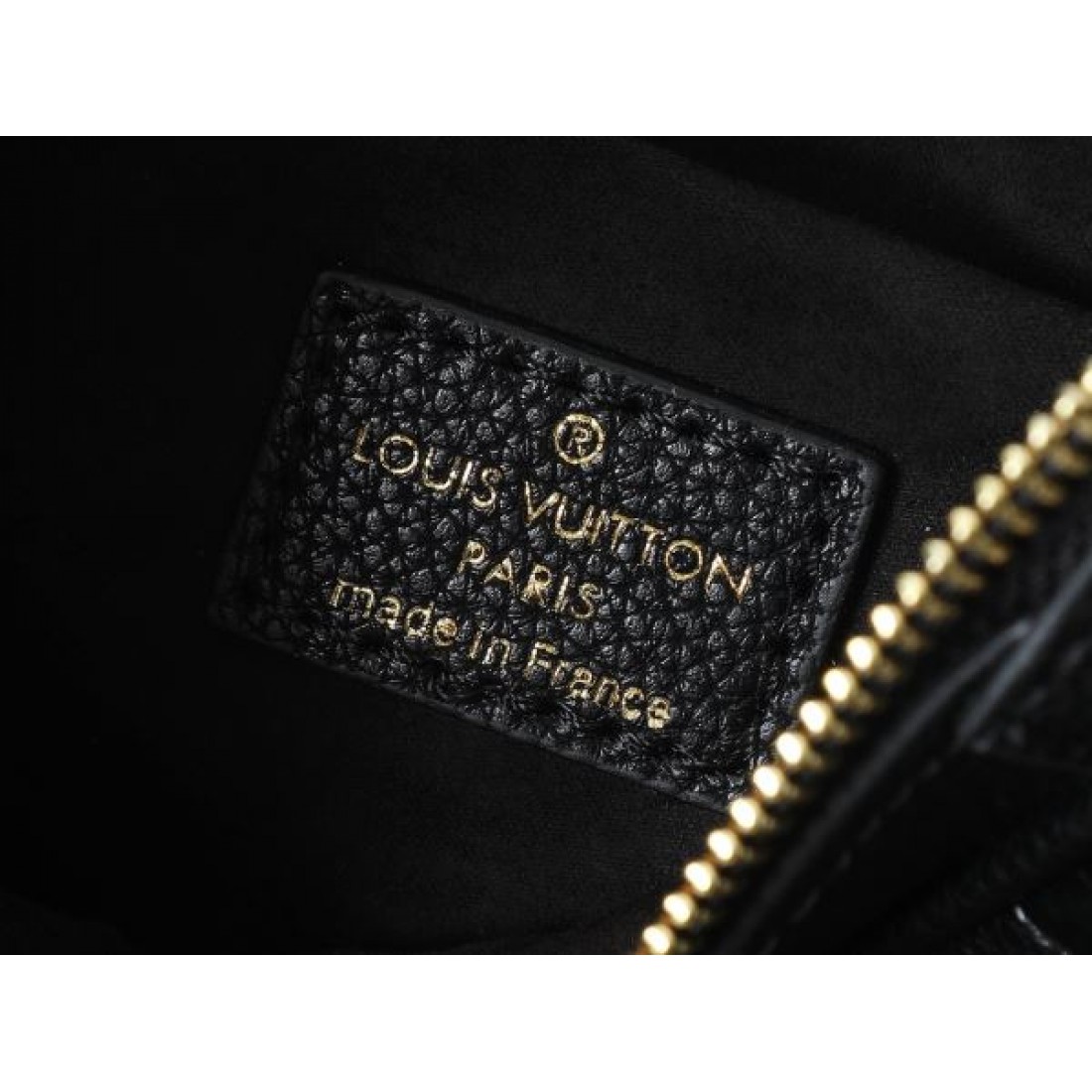  高級感ただよう LOUIS VUITTON ルイヴィトン コピー トートバッグ 洗練された佇まい