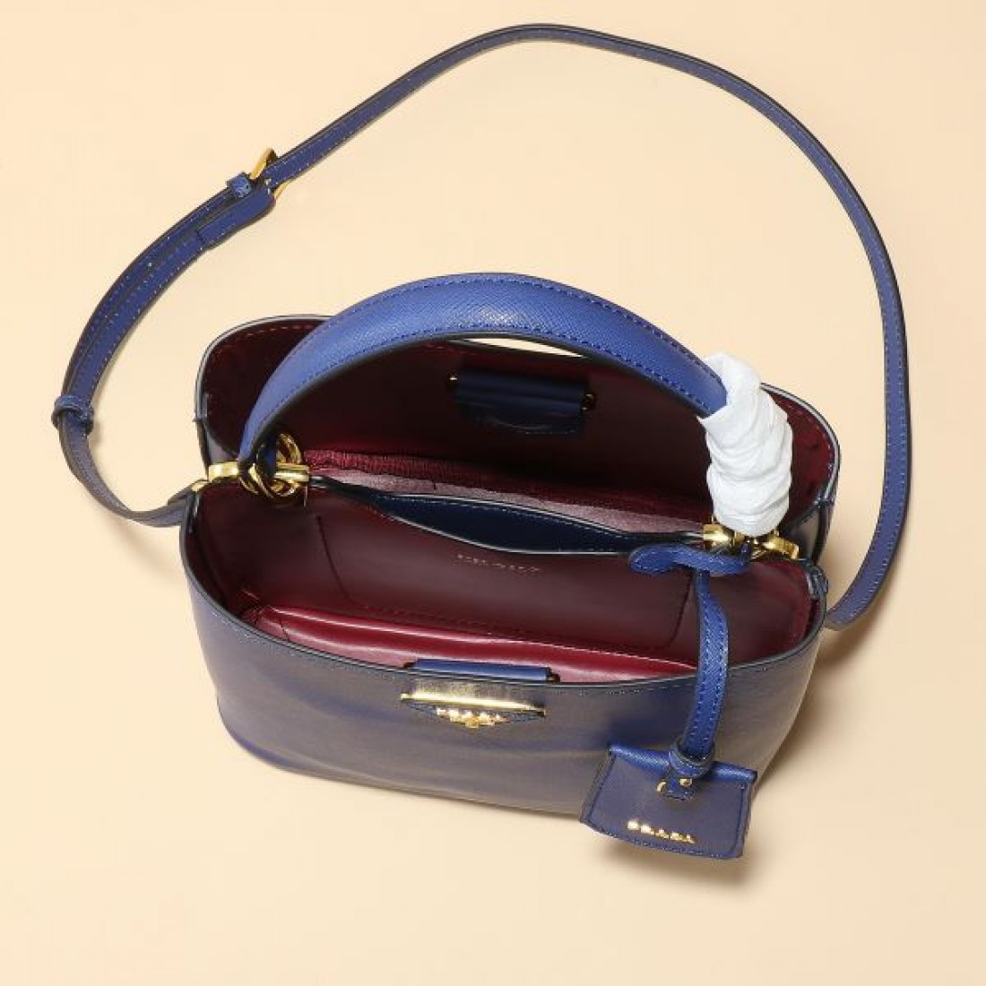 エレガントで魅力的な プラダ スーパーコピー トートバッグ PRADA