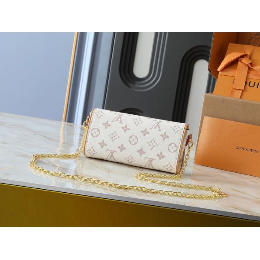 高品質でスタイリッシュな LOUIS VUITTON ルイヴィトン コピー ショルダーバッグ