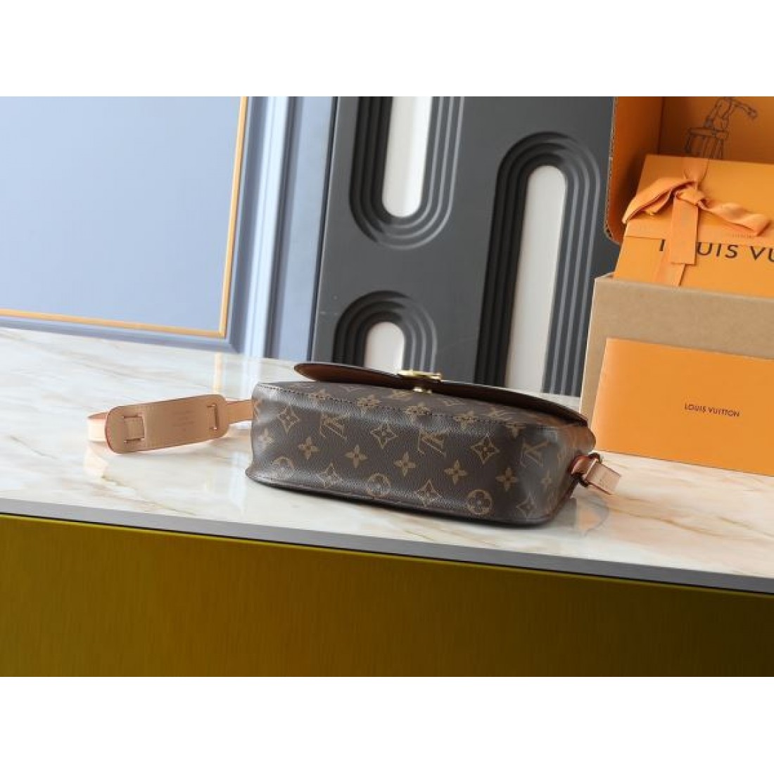 ルイヴィトン コピー ショルダーバッグ LOUIS VUITTON 高雅で洗練された