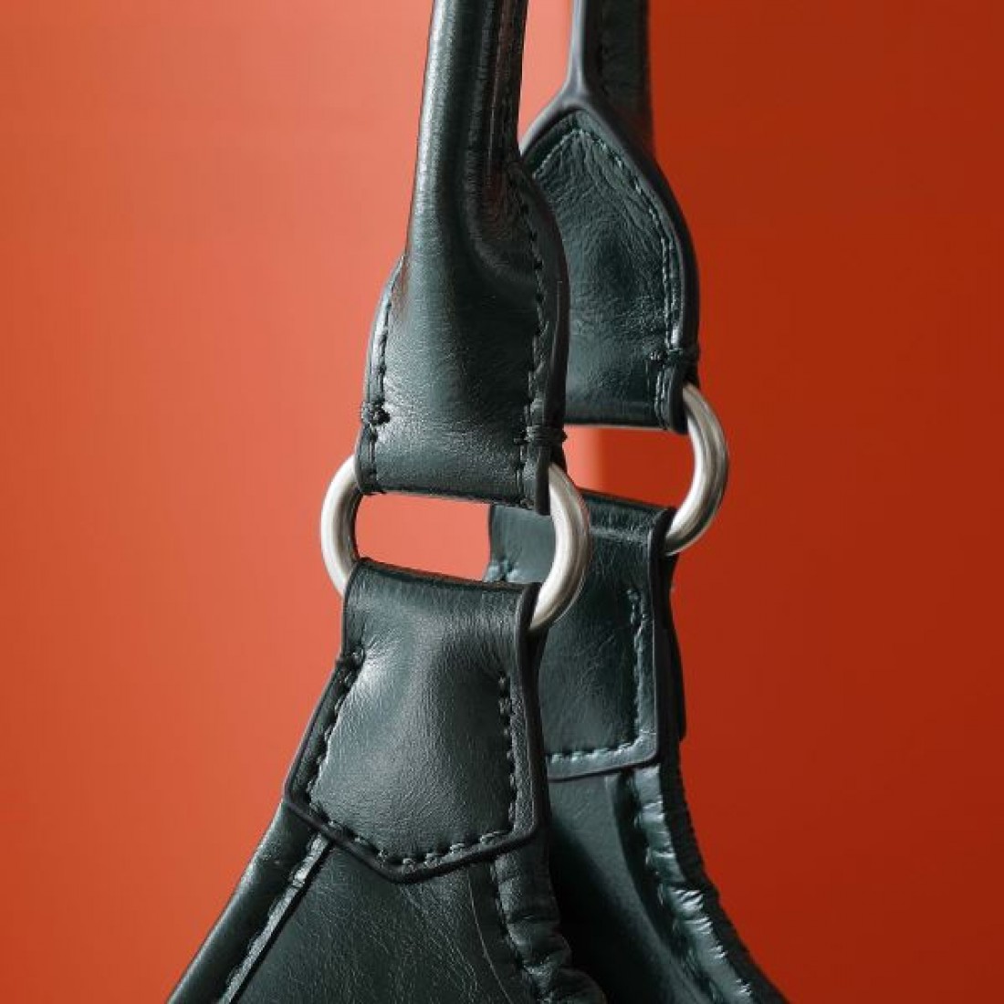 華やかで魅力的な プラダ コピー トートバッグ PRADA 今だけ特別に