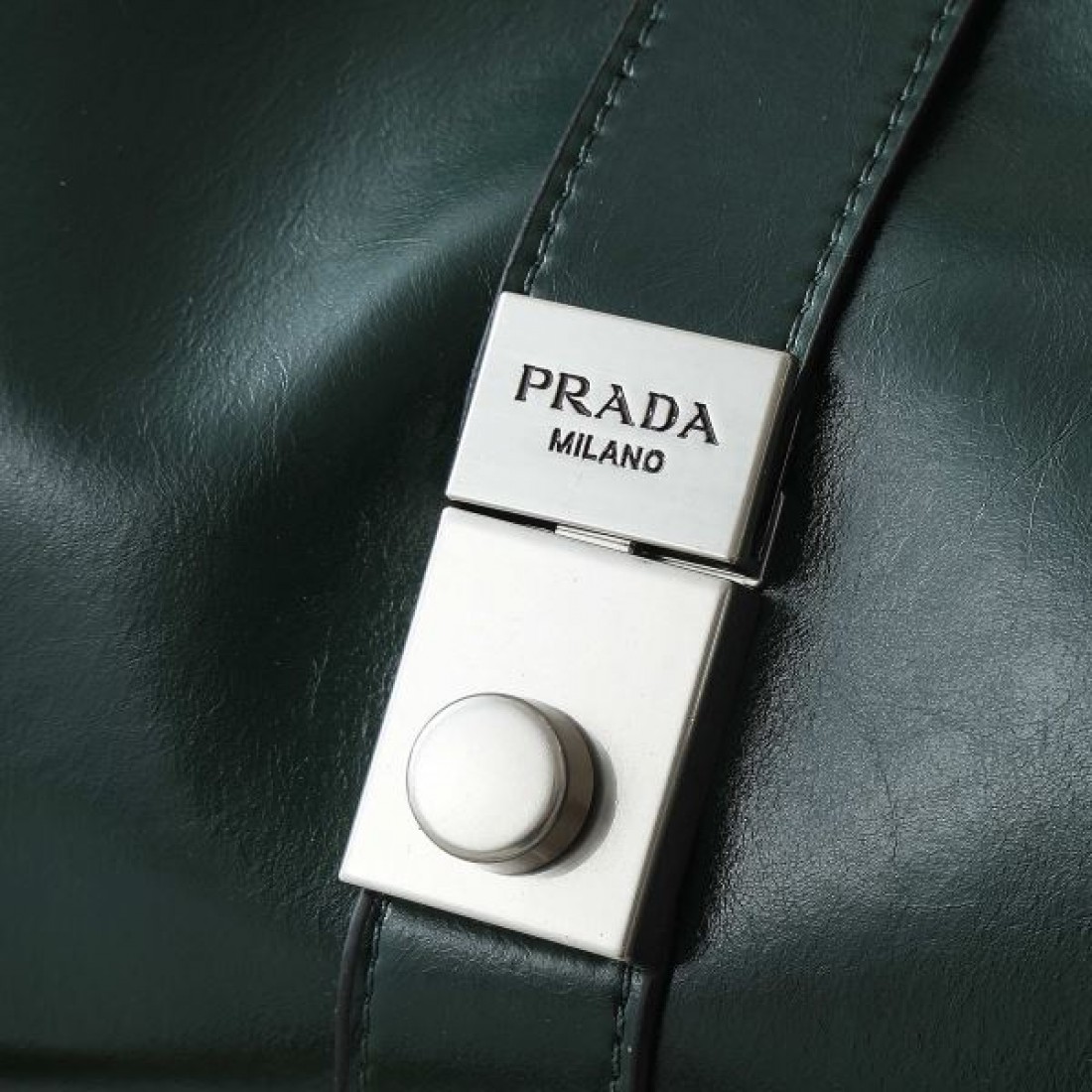 華やかで魅力的な プラダ コピー トートバッグ PRADA 今だけ特別に