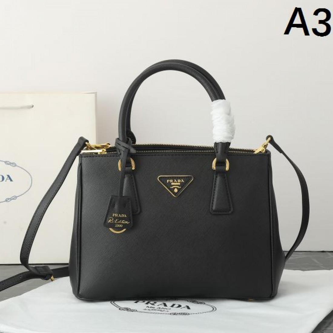 高級感ただよう PRADA プラダ コピー トートバッグ 洗練された雰囲気