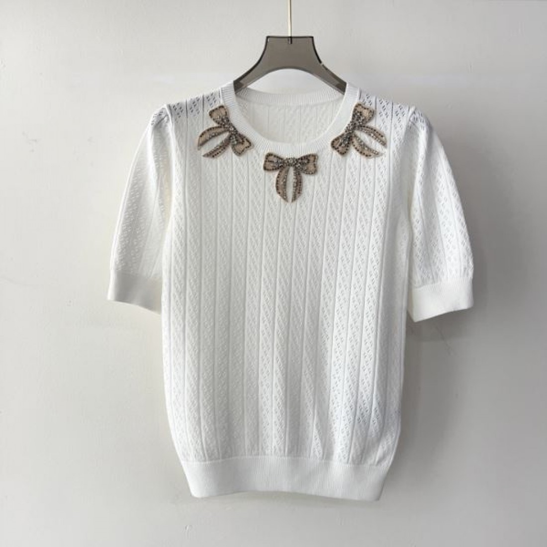 VALENTINO ヴァレンティノ スーパーコピー 半袖 華やかで上質な仕上がり