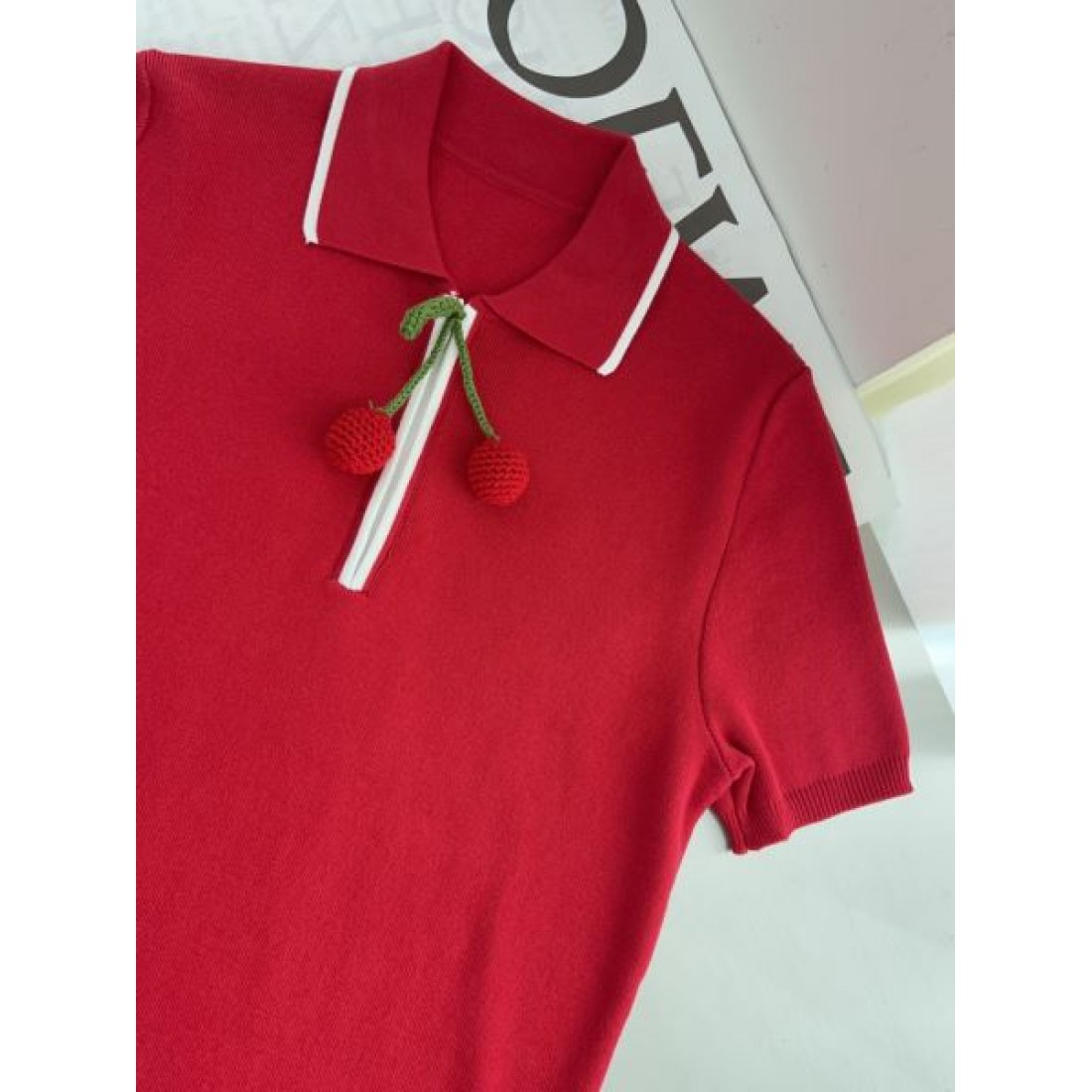  高級感ただよう VALENTINO ヴァレンティノ スーパーコピー 半袖 魅惑の一枚