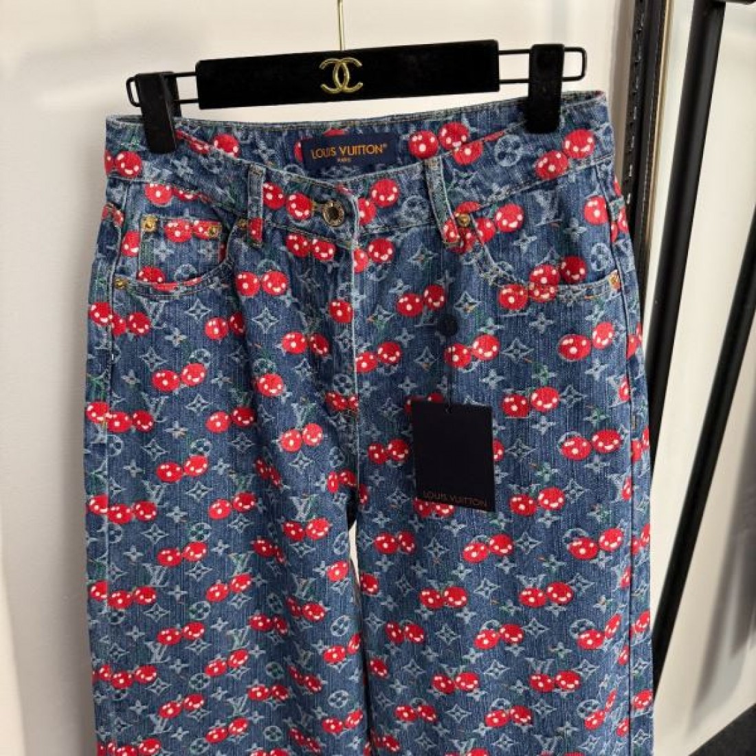 モダンで洗練された ルイヴィトンスーパー コピー ジーンズ LOUIS VUITTON