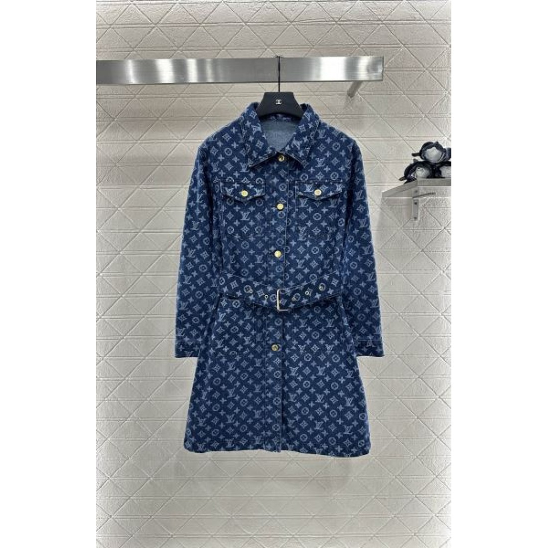 LOUIS VUITTON ルイヴィトン コピー ワンピース 高級感ただよう エレガントなデザイン