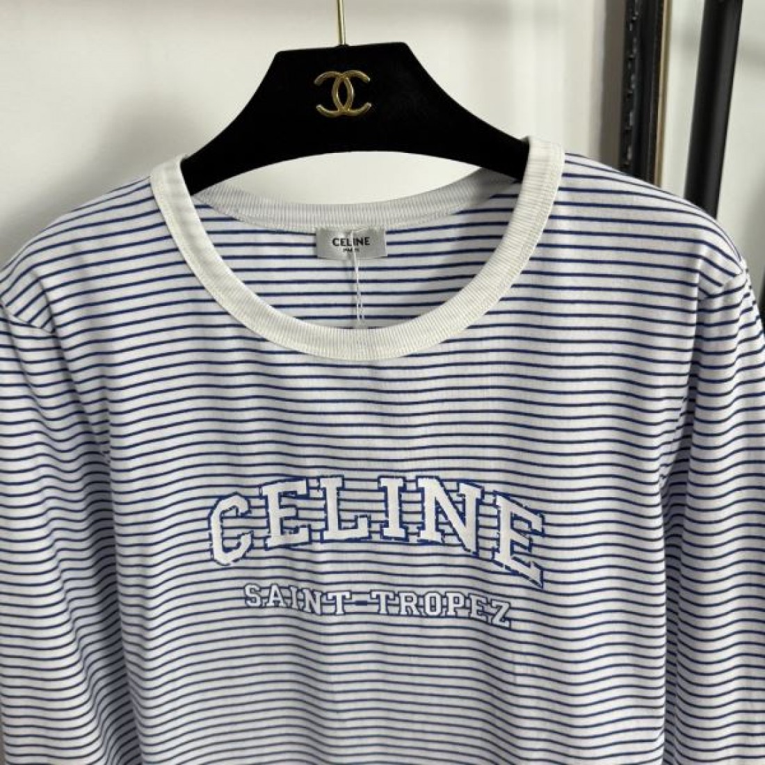 エレガントな セリーヌ コピー 長袖Tシャツ CELINE で魅力的に