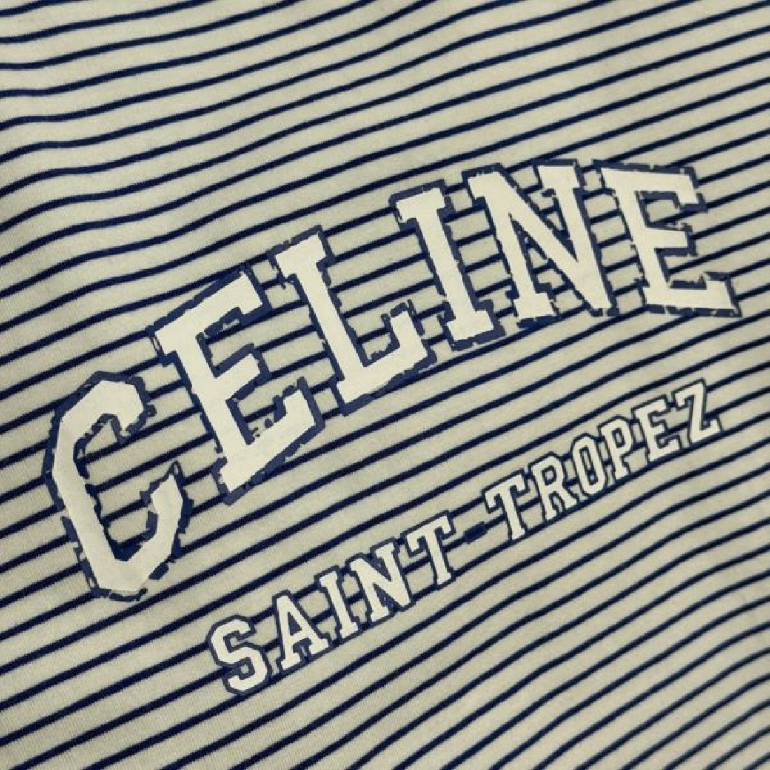 エレガントな セリーヌ コピー 長袖Tシャツ CELINE で魅力的に