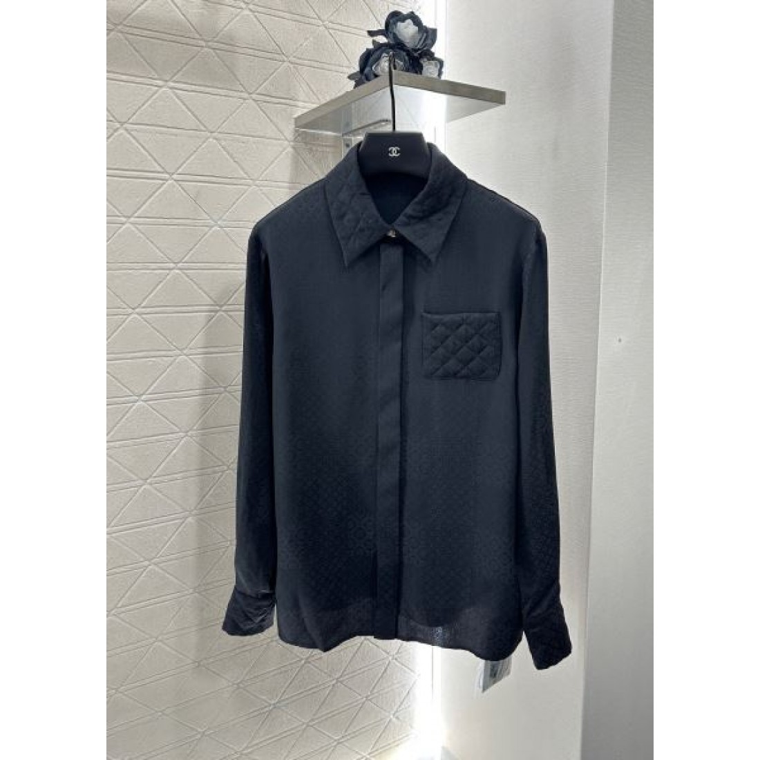 シャネル コピー シャツ CHANEL 洗練されたデザインで都会的に