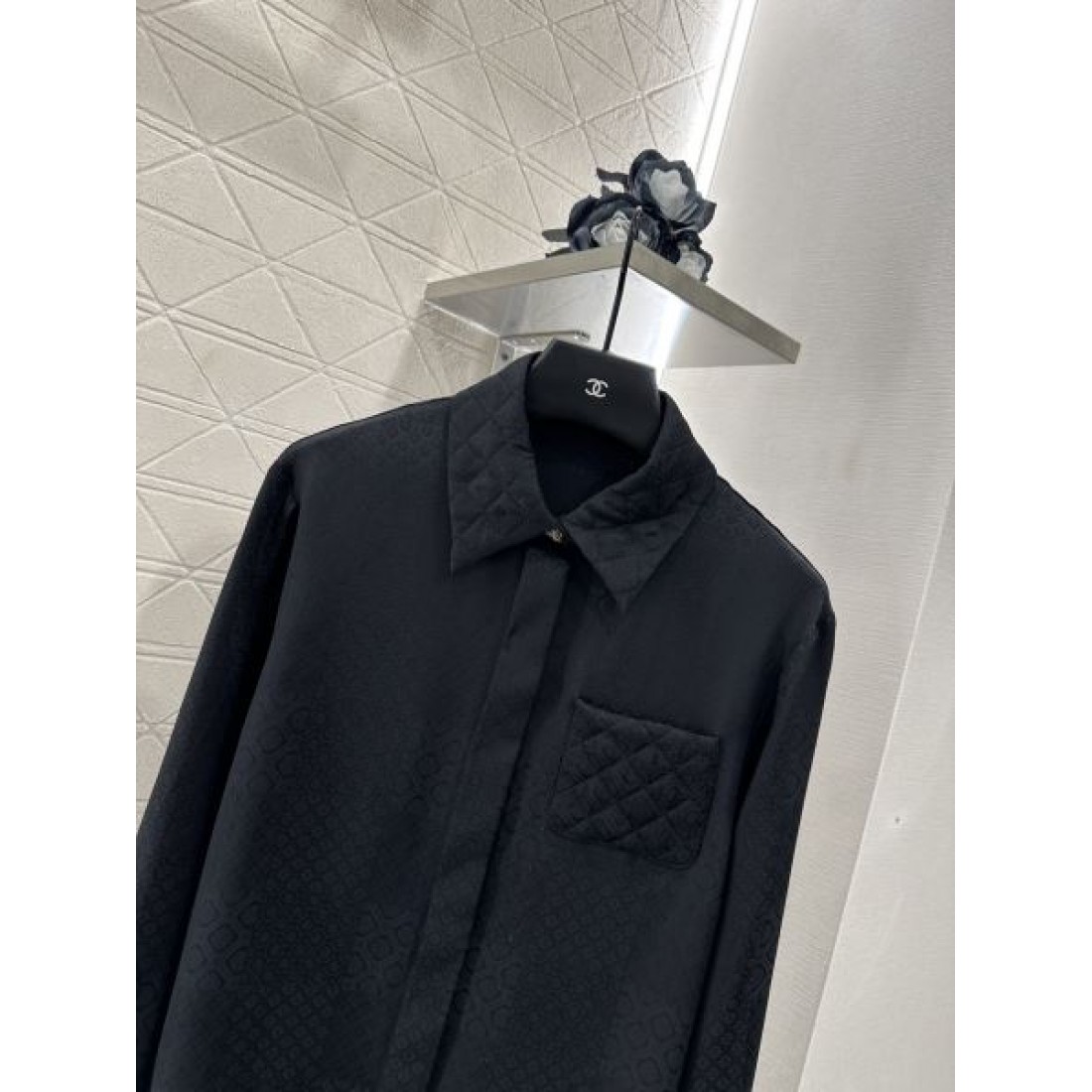 シャネル コピー シャツ CHANEL 洗練されたデザインで都会的に