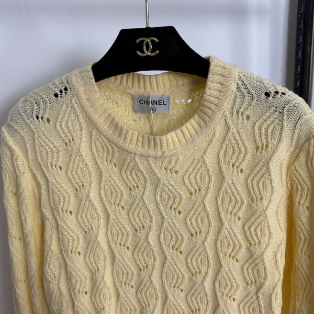 CHANEL シャネル コピー ニット 上品で洗練された 人気アイテム