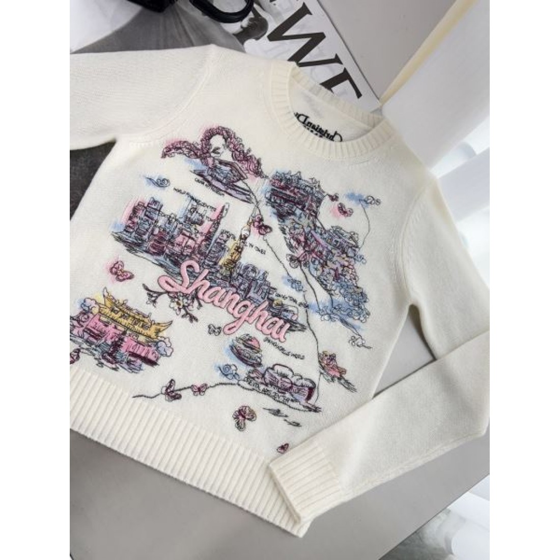  ラグジュアリーで特別感ある プルオーバーニット DIOR ディオール コピー 上質な一枚