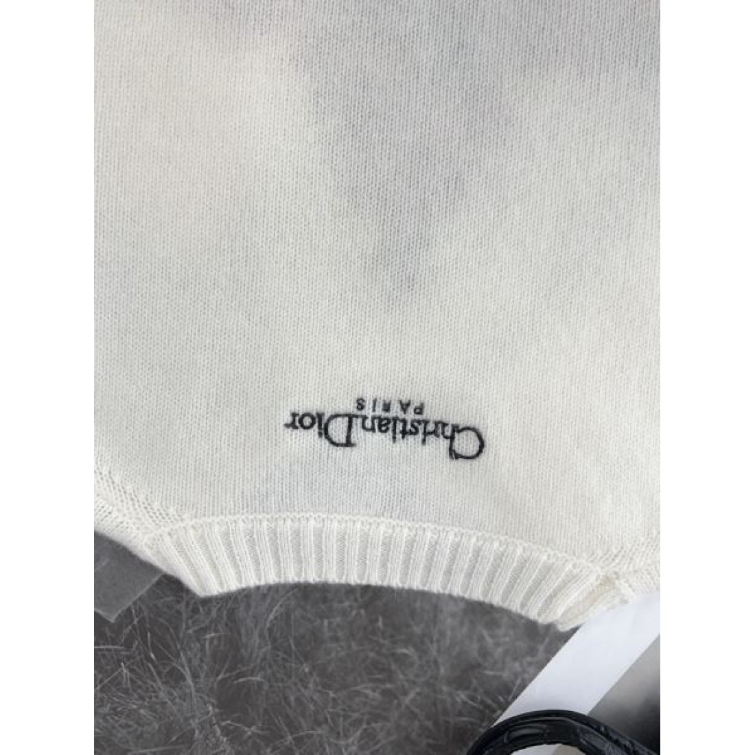 ラグジュアリーな ディオール DIOR コピー 長袖トップス 個性的な