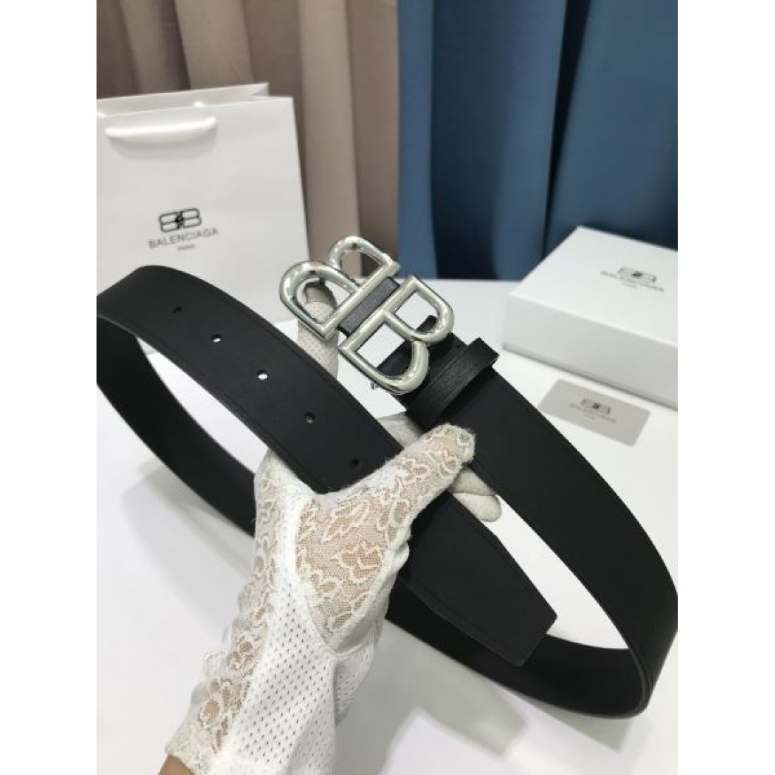  個性的でスタイリッシュな BALENCIAGA バレンシアガ スーパーコピー ベルト