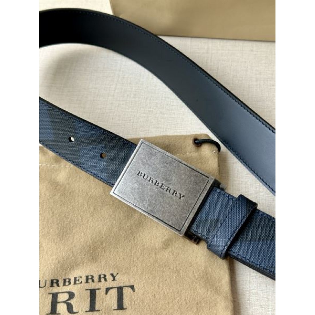 洗練された BURBERRY バーバリー スーパーコピー ベルト でモードに