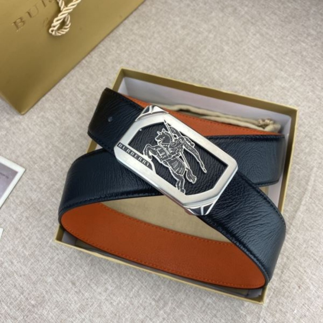 格調高い BURBERRY スーパーコピー ベルト バーバリー で存在感を演出