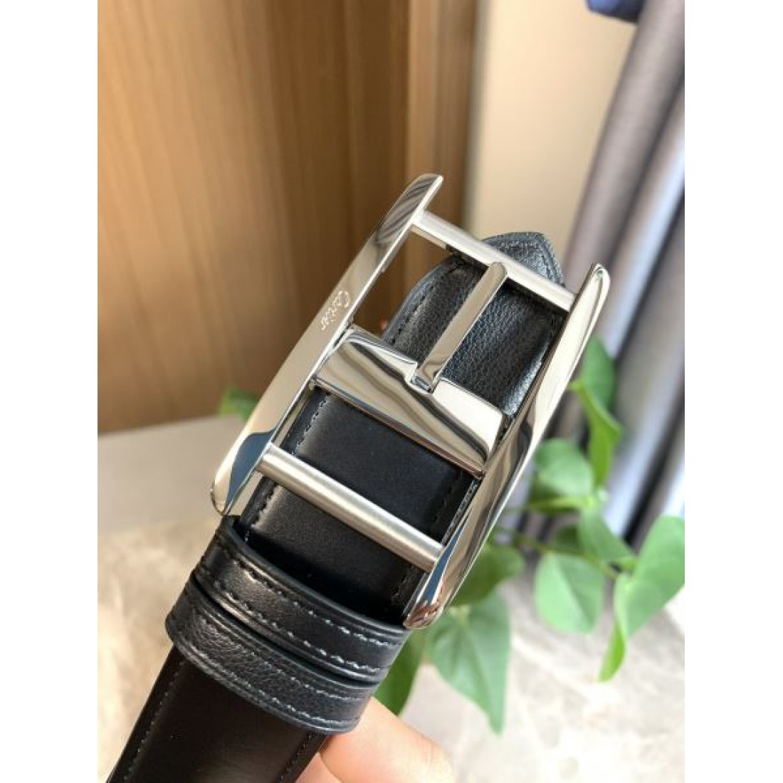 優美で魅惑的な CARTIER スーパーコピー ベルト カルティエ お勧め