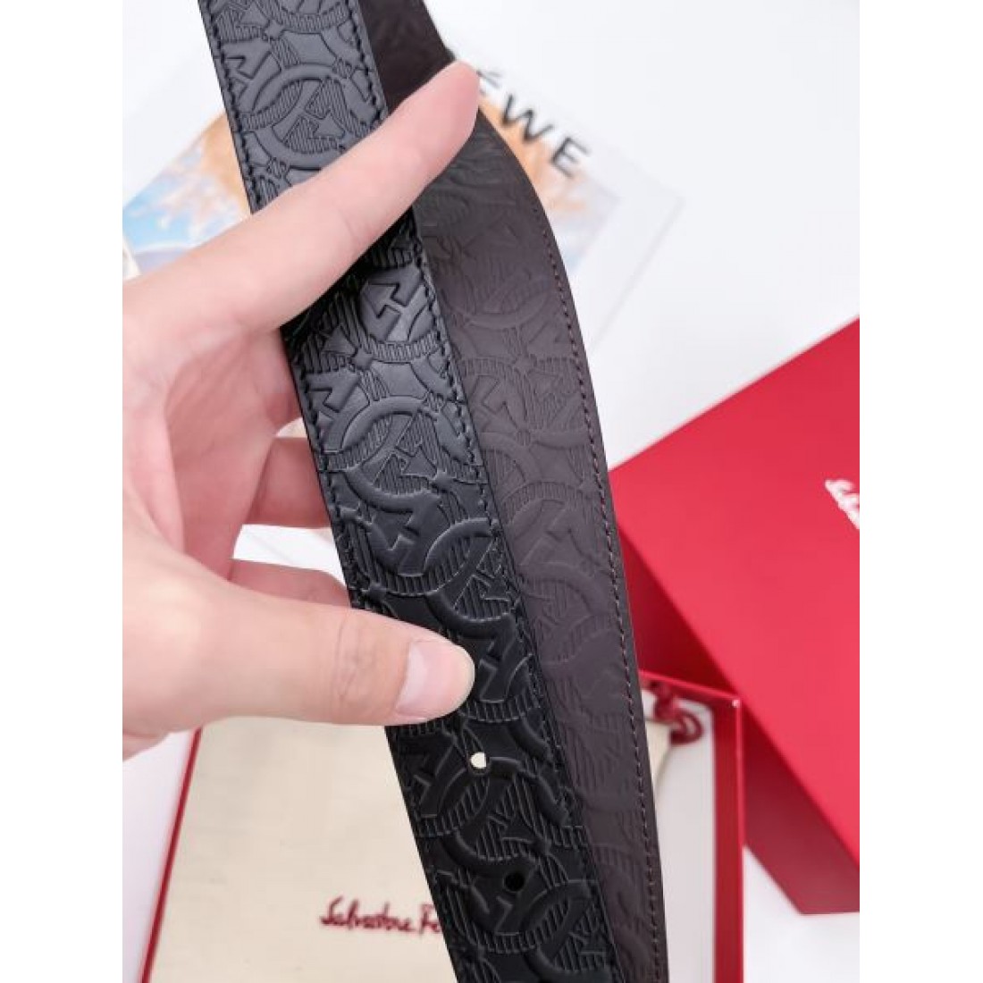 FERRAGAMO サルヴァトーレ コピー ベルト 洗練されたクラシカルな雰囲気