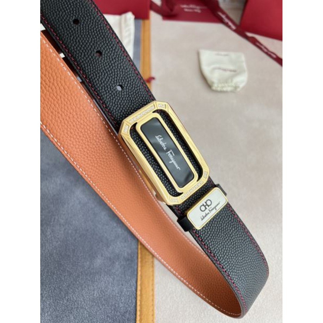 高級で洗練された FERRAGAMO サルヴァトーレ コピー ベルト 魅力的な