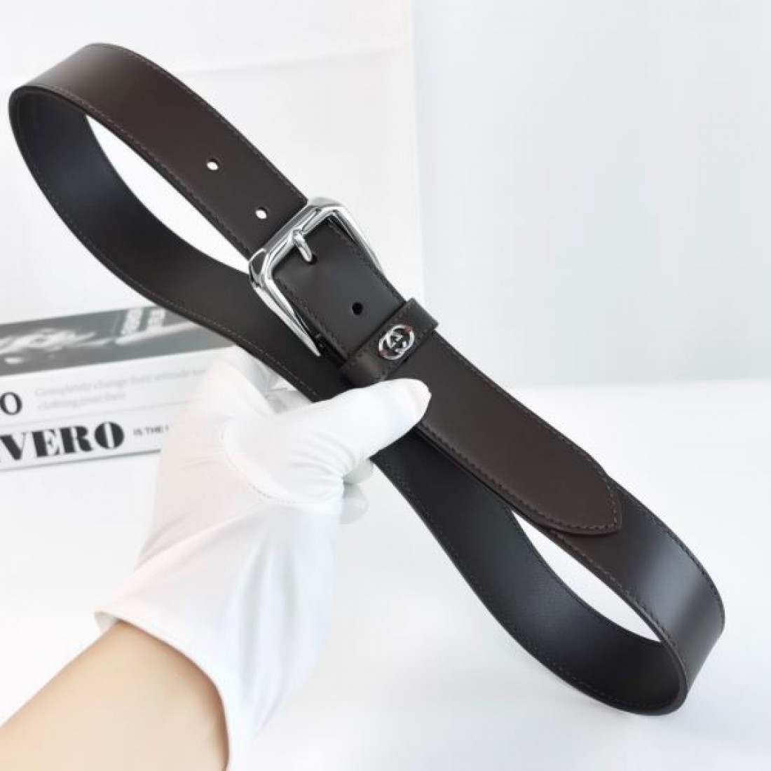  洗練と存在感を放つ GUCCI グッチ スーパーコピー ベルト 優雅に装う